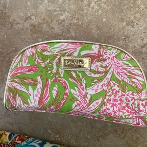 Lily Pulitzer makeup pouch